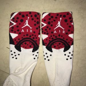 Jordan carmine 6 sock